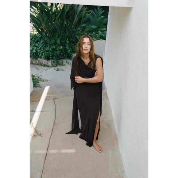 ZARA LIMITED EDITION ASYMMETRIC CAPE DRESS - Picture 3 of 7